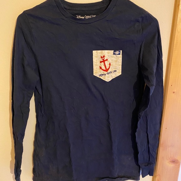 Authentic Disney Cruise Line Club Long sleeve Tee - Picture 2 of 3